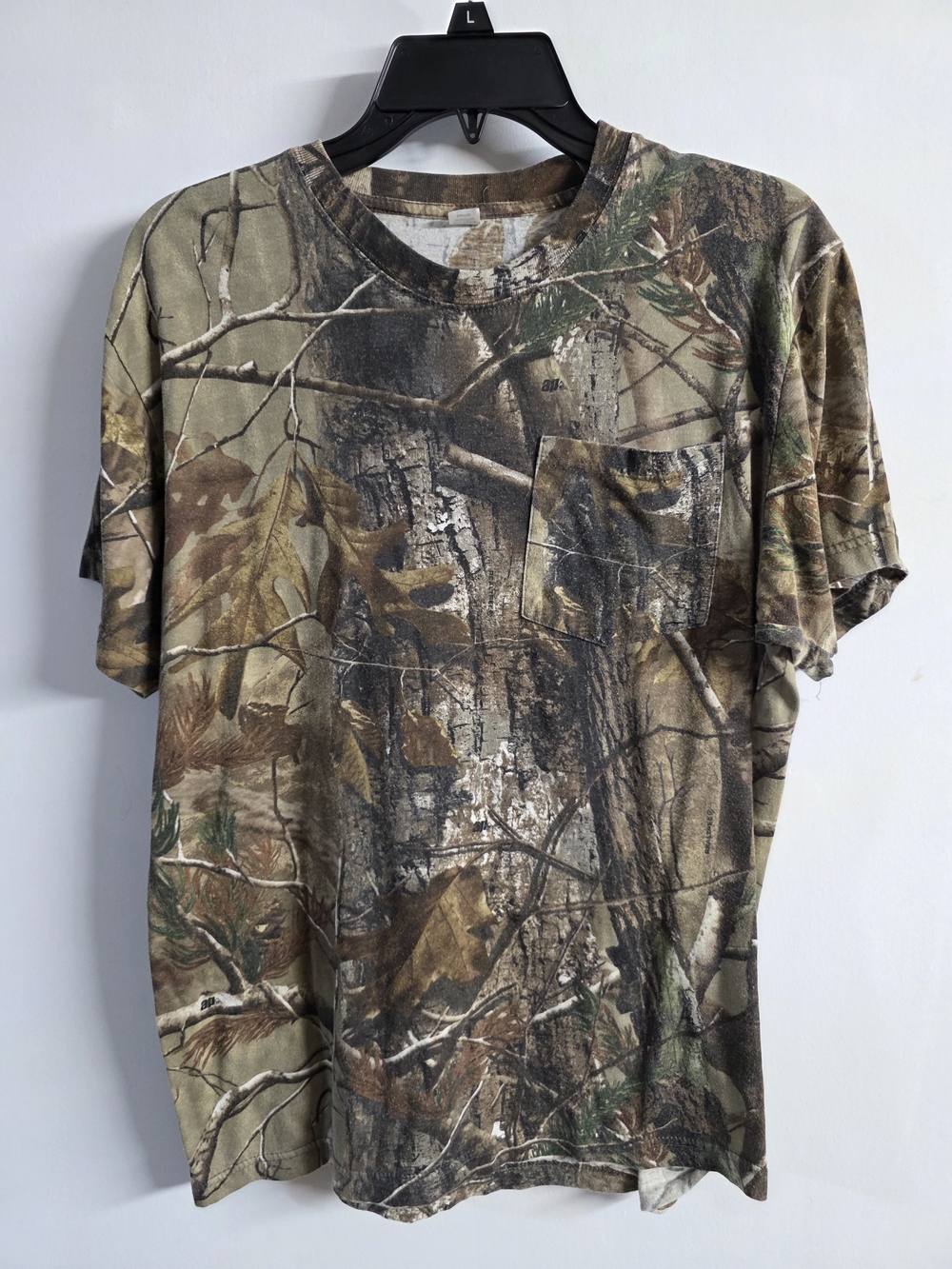 Men's Camouflage Pocket T-Shirt - Green/Brown